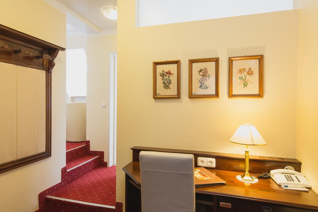 Klassik Hotel Am Tor Weiden in der Oberpfalz Dış mekan fotoğraf