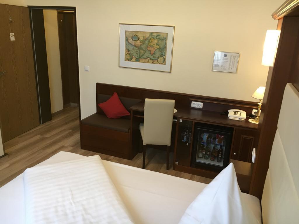 Klassik Hotel Am Tor Weiden in der Oberpfalz Dış mekan fotoğraf