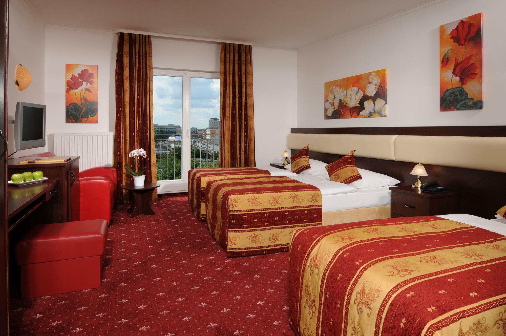 Klassik Hotel Am Tor Weiden in der Oberpfalz Dış mekan fotoğraf